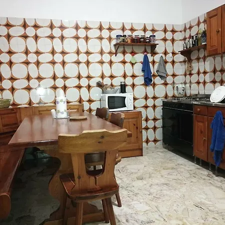 La Ozza Πανσιόν Οτράντο