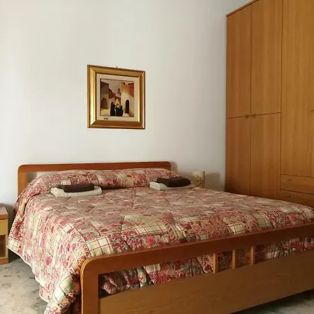 La Ozza 3* 오트란토